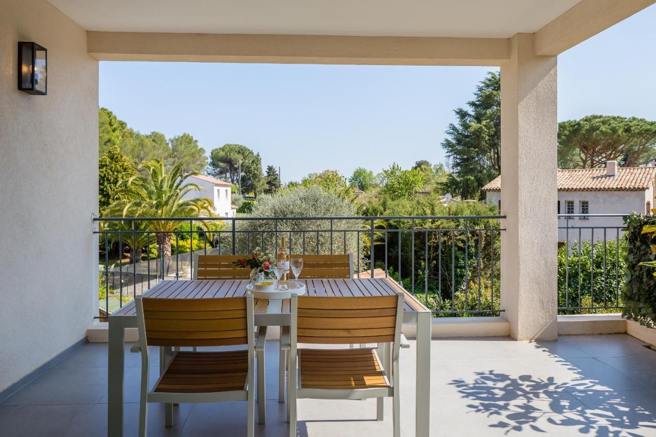 Luxurious And Spacious Apartment In The Heart Of The Cote D'Azur ロックフォール・レ・パン エクステリア 写真
