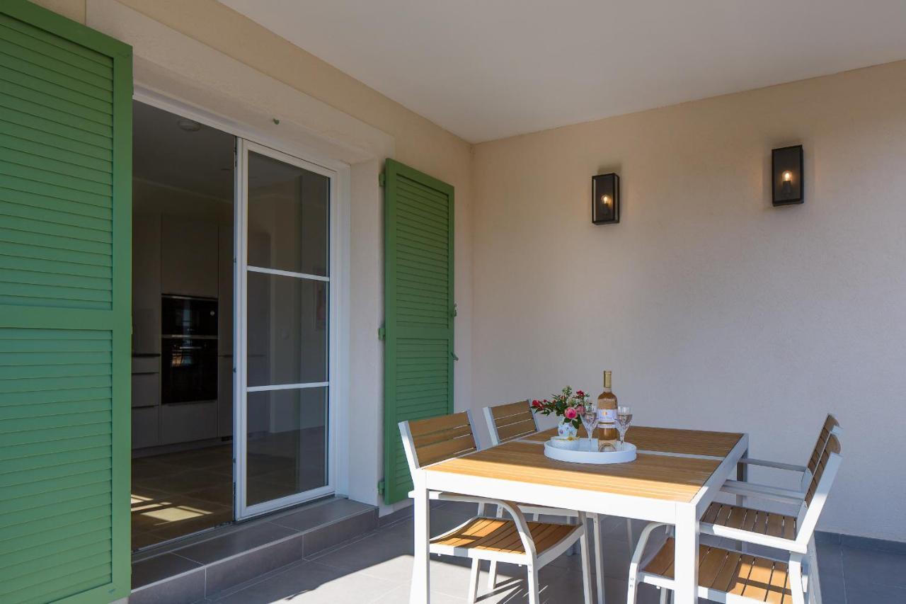 Luxurious And Spacious Apartment In The Heart Of The Cote D'Azur ロックフォール・レ・パン エクステリア 写真